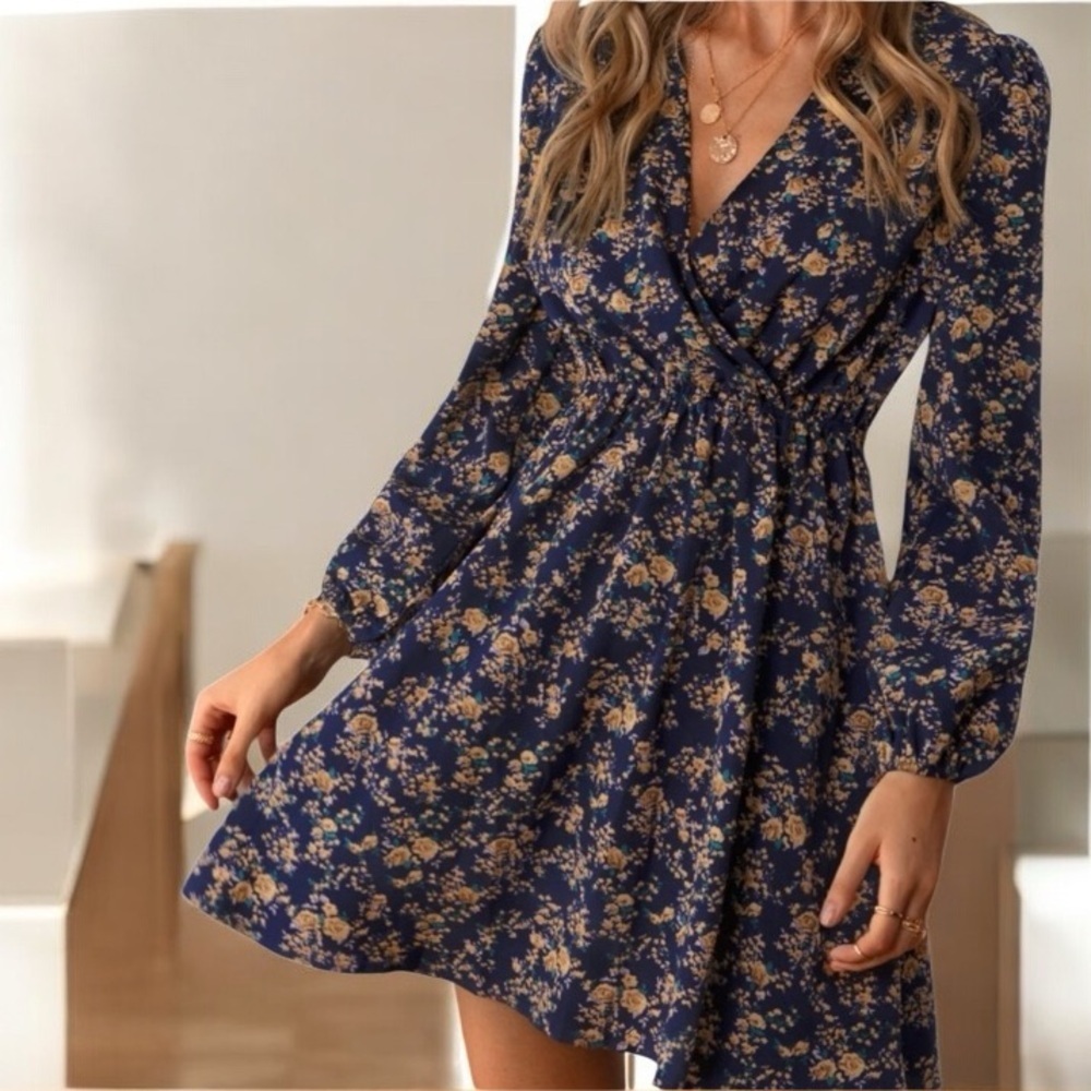 Cupshe Navy Blue Floral Long Sleeve Wrap Dress